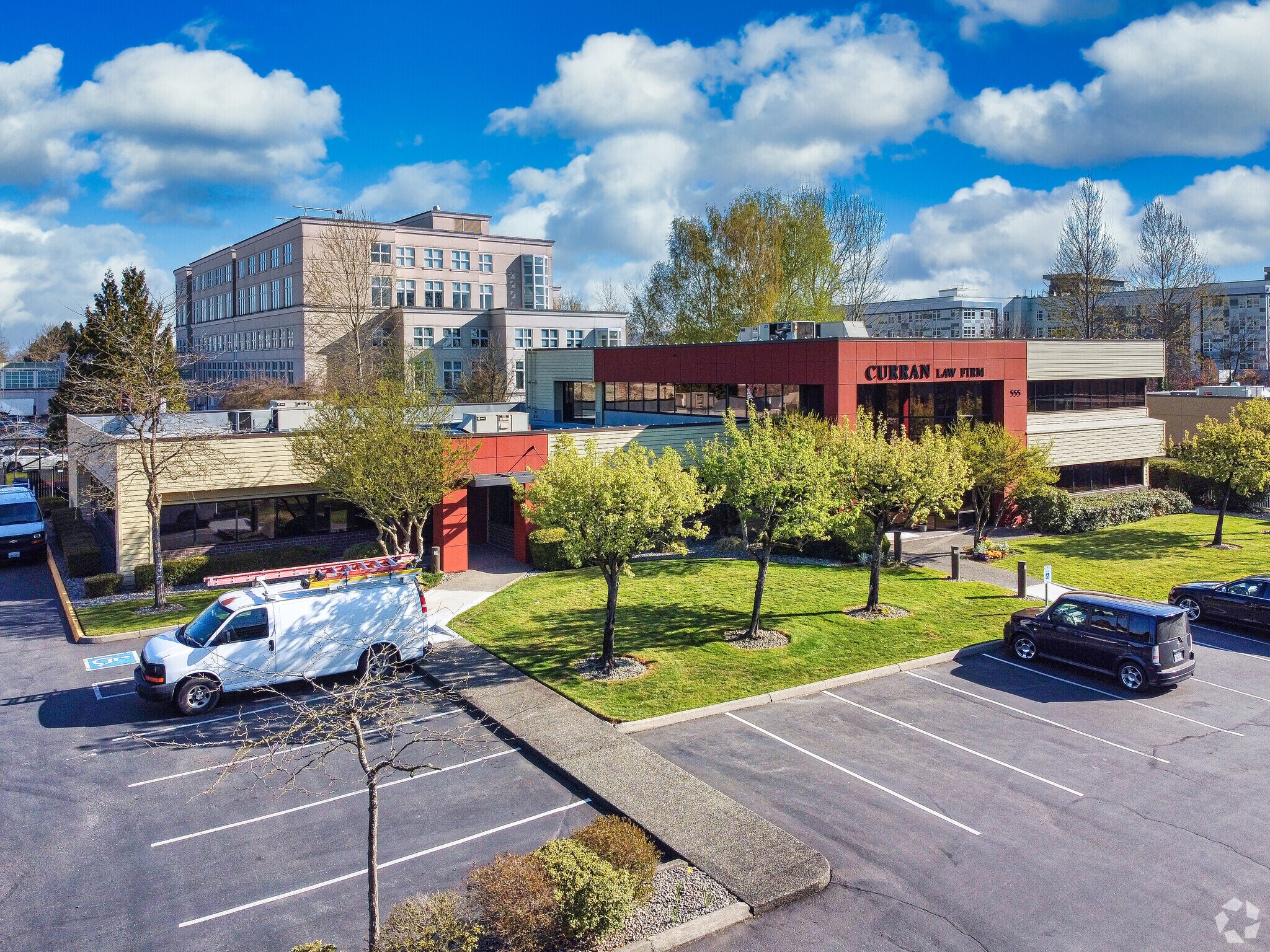 555 W Smith St, Kent, WA for Sale