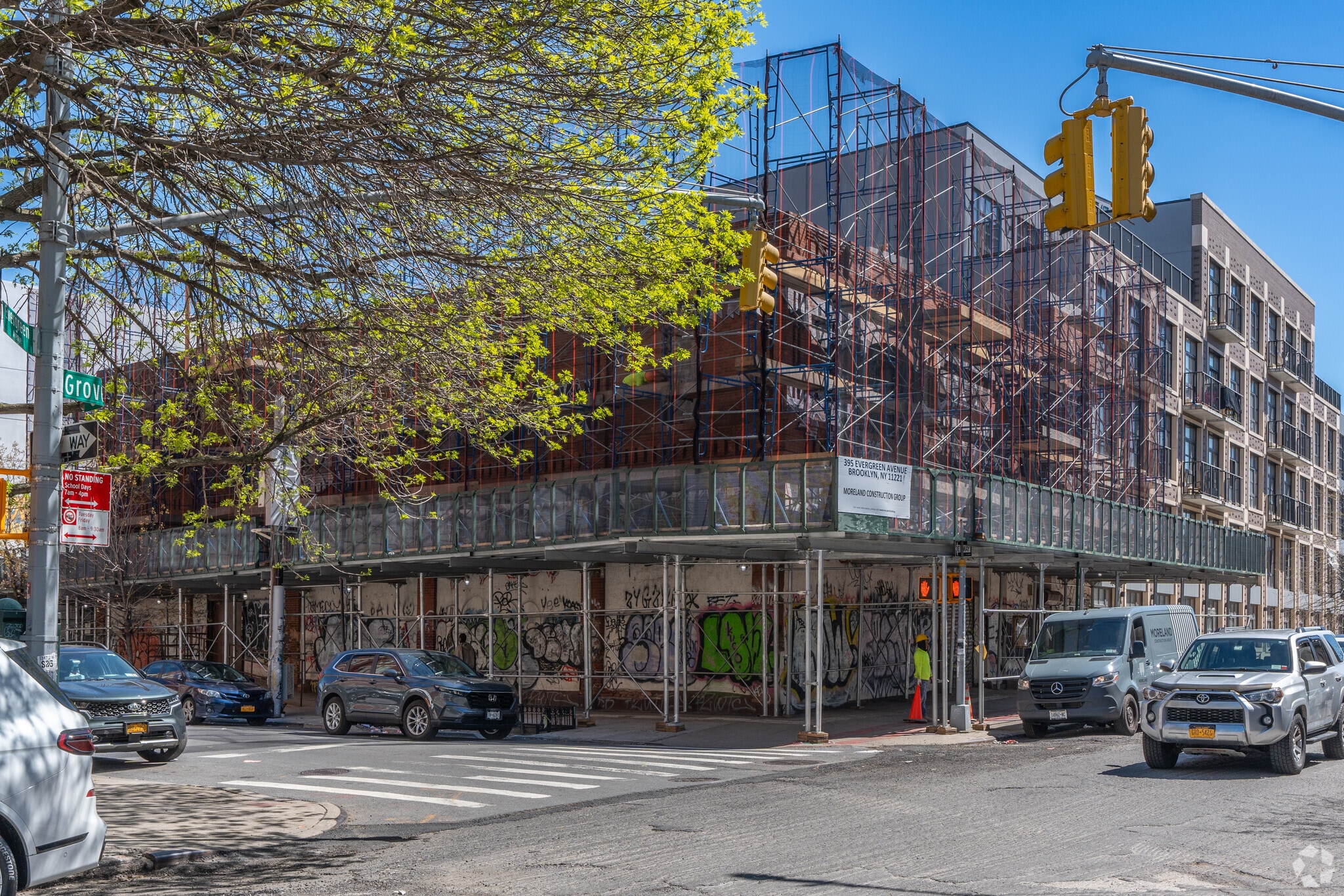 395-403 Evergreen Ave, Brooklyn, NY for Rent