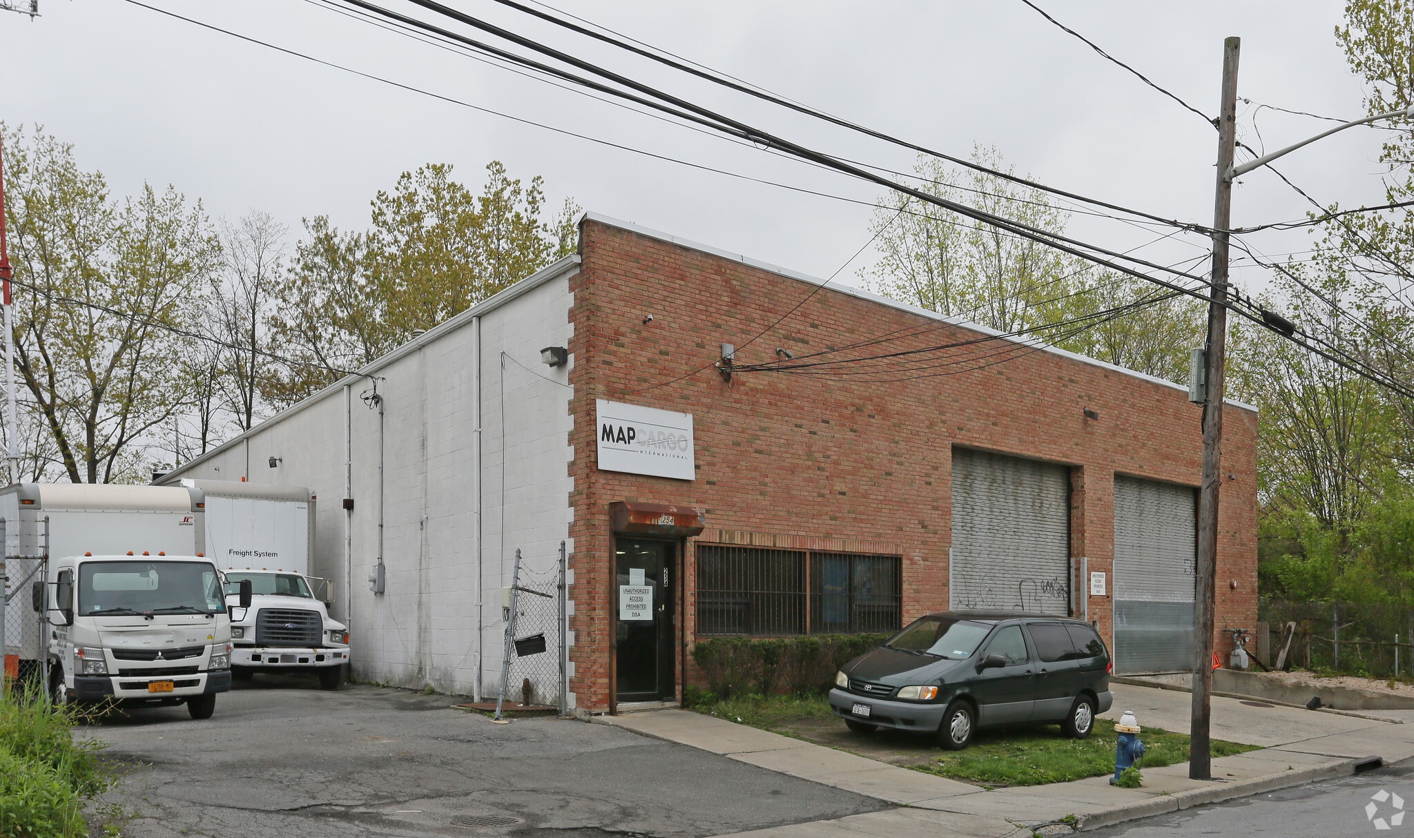 254 Henry St, Inwood, NY for Sale