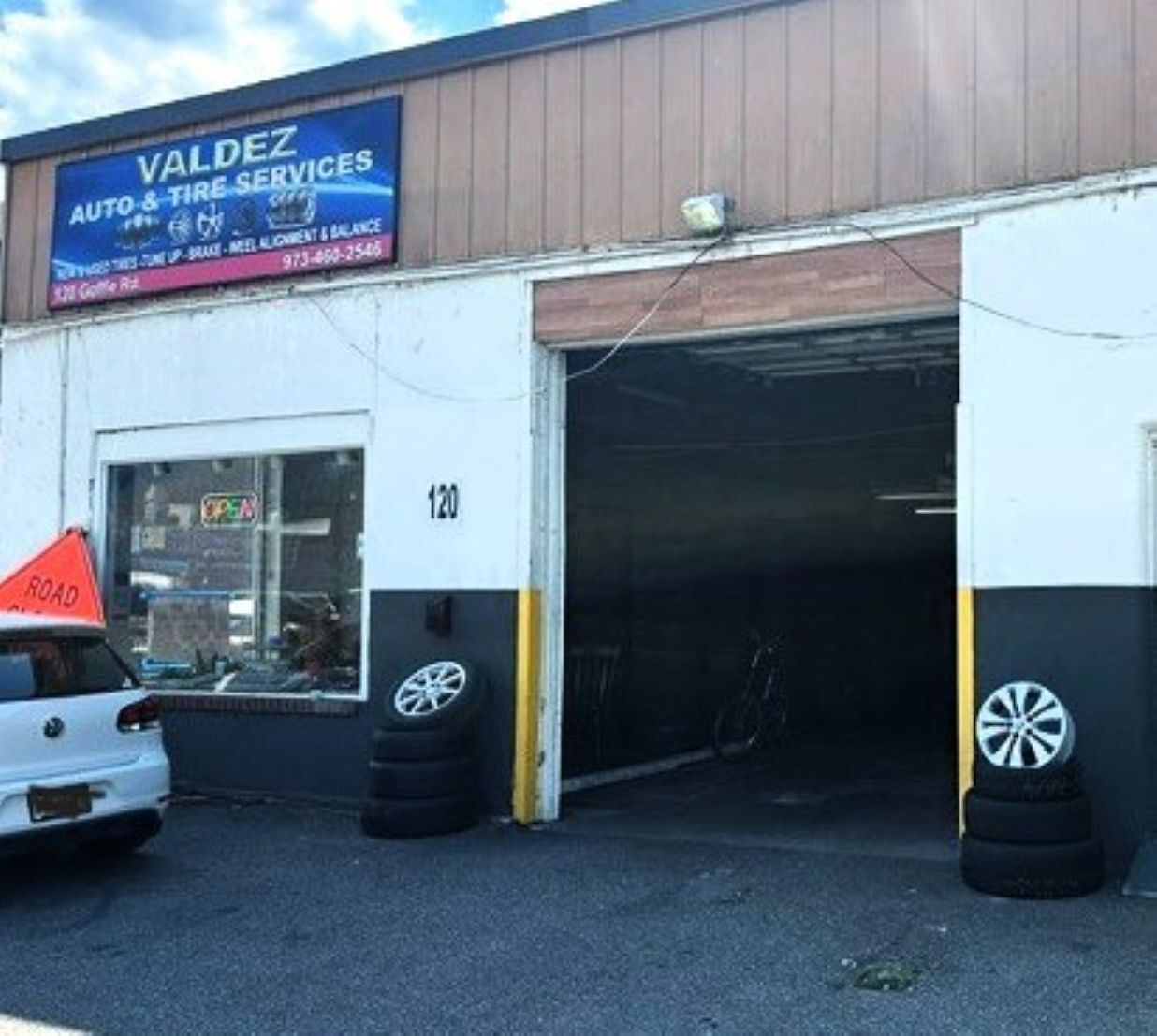 116-124 Goffle Rd, Hawthorne, NJ for Rent