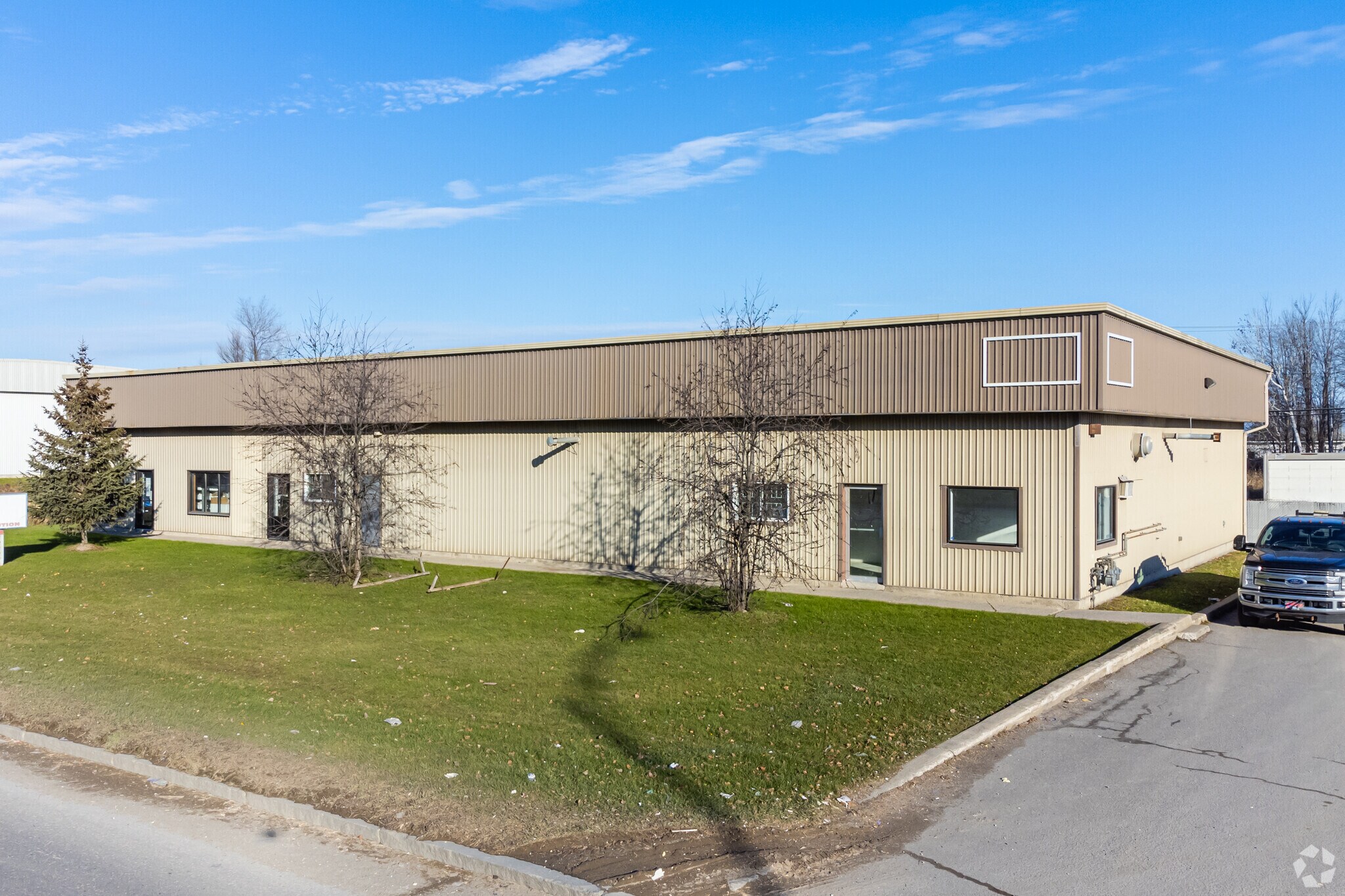 212 Boul De L'aéroport, Gatineau, QC for Rent