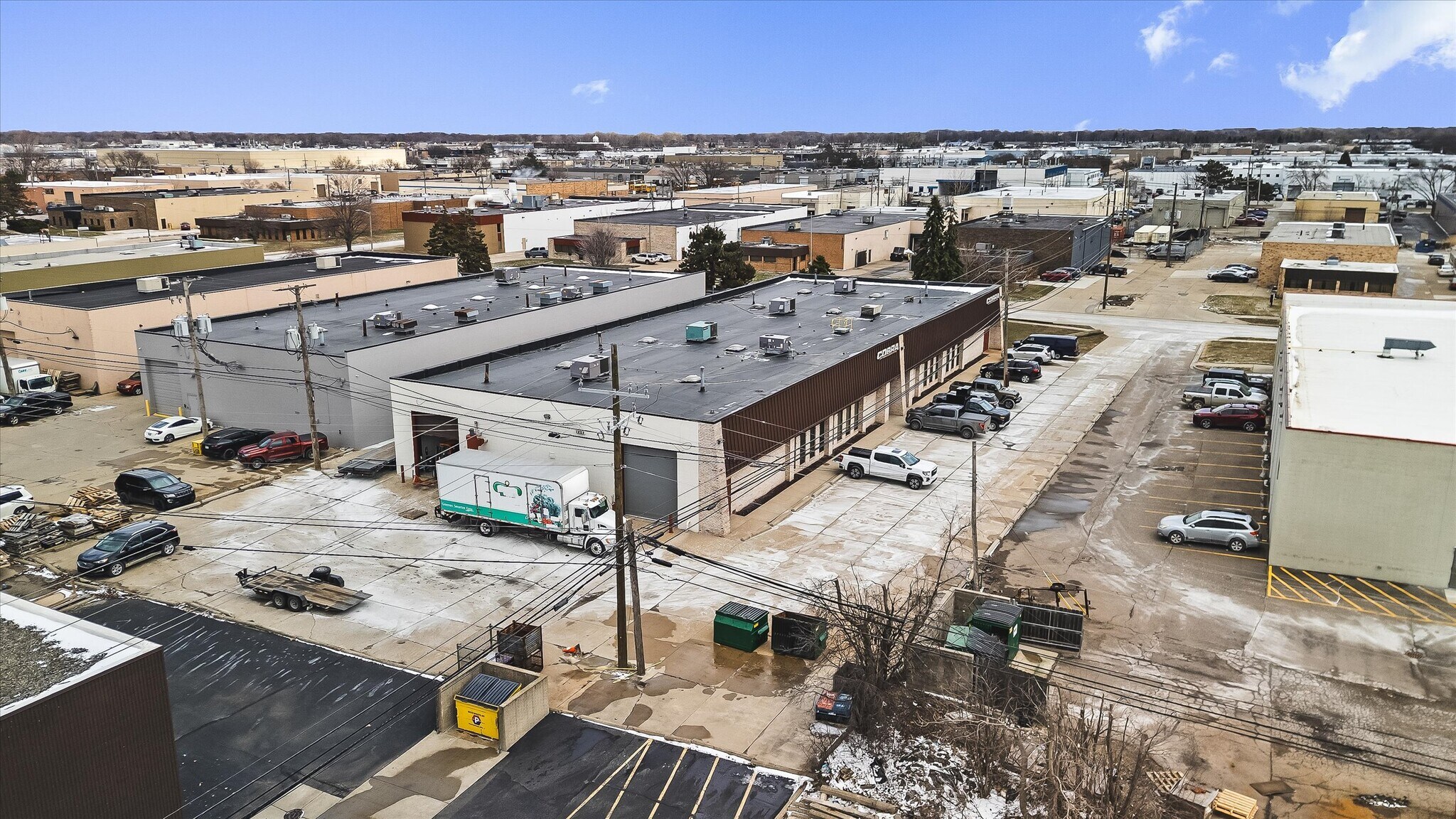32301-32303 Howard Ave, Madison Heights, MI for Rent