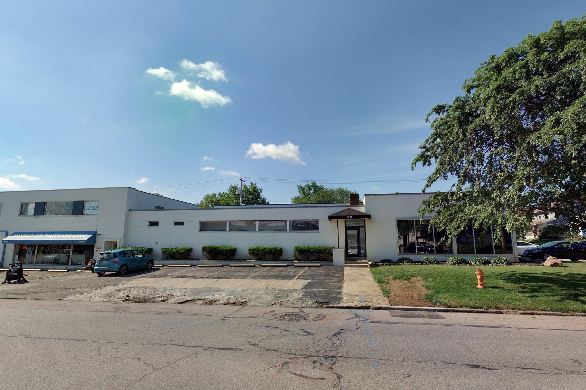 1055 W 3rd Ave, Columbus, OH for Rent