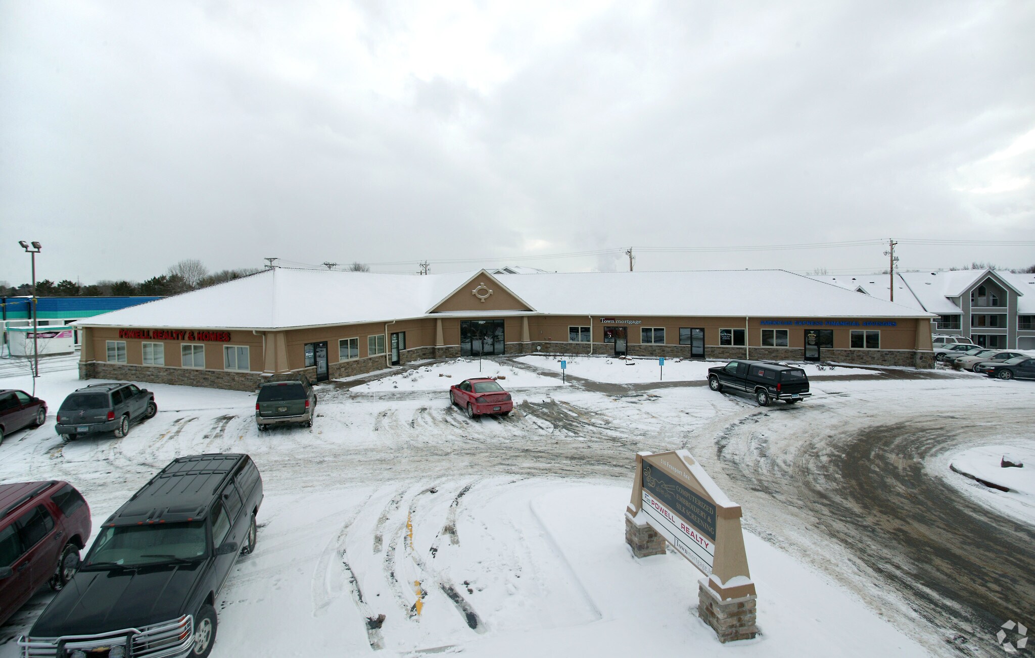 510 Freeport Ave NW, Elk River, MN for Sale