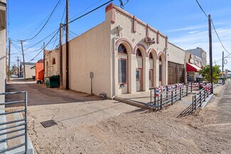 Rockdale, TX Storefront - 218 N Main St