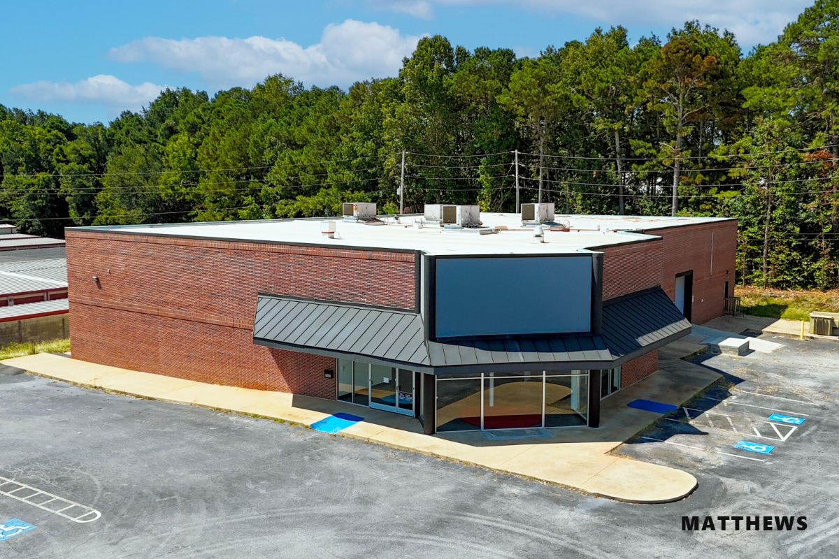 7442 Douglas Blvd, Douglasville, GA for Sale