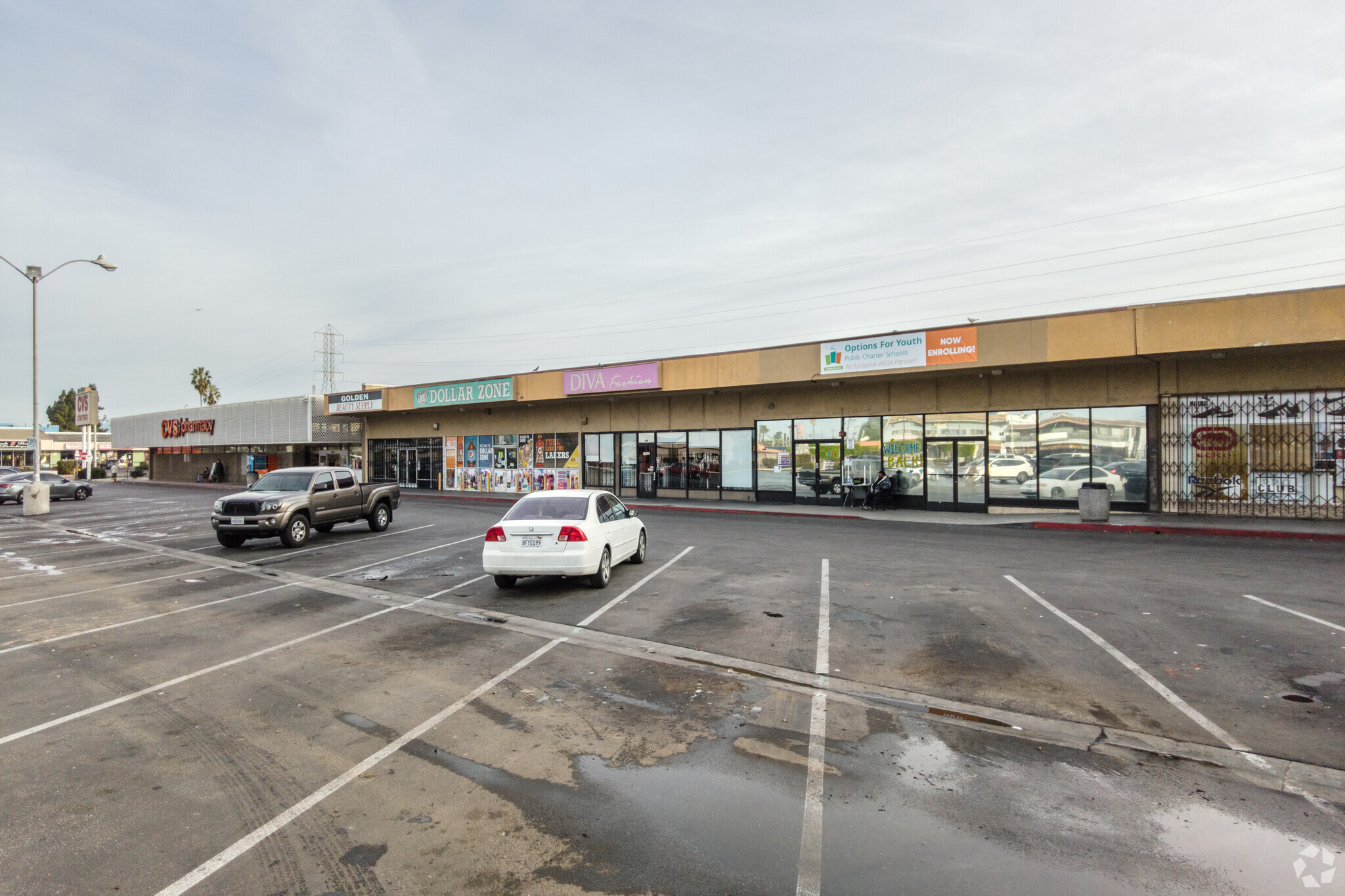 620-650 E El Segundo Blvd, Los Angeles, CA for Rent