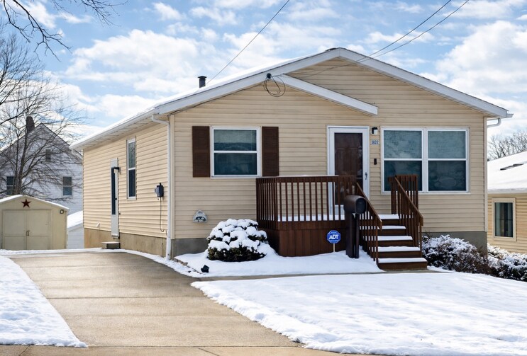 , Akron, OH for Sale