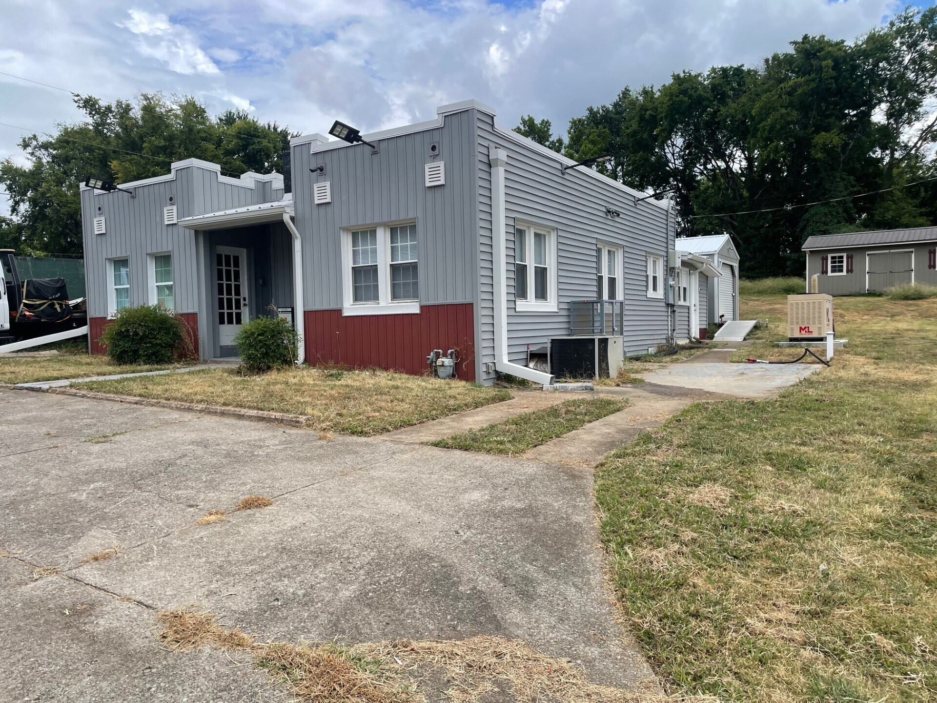 303 Bridgeway Ave, Old Hickory, TN for Sale