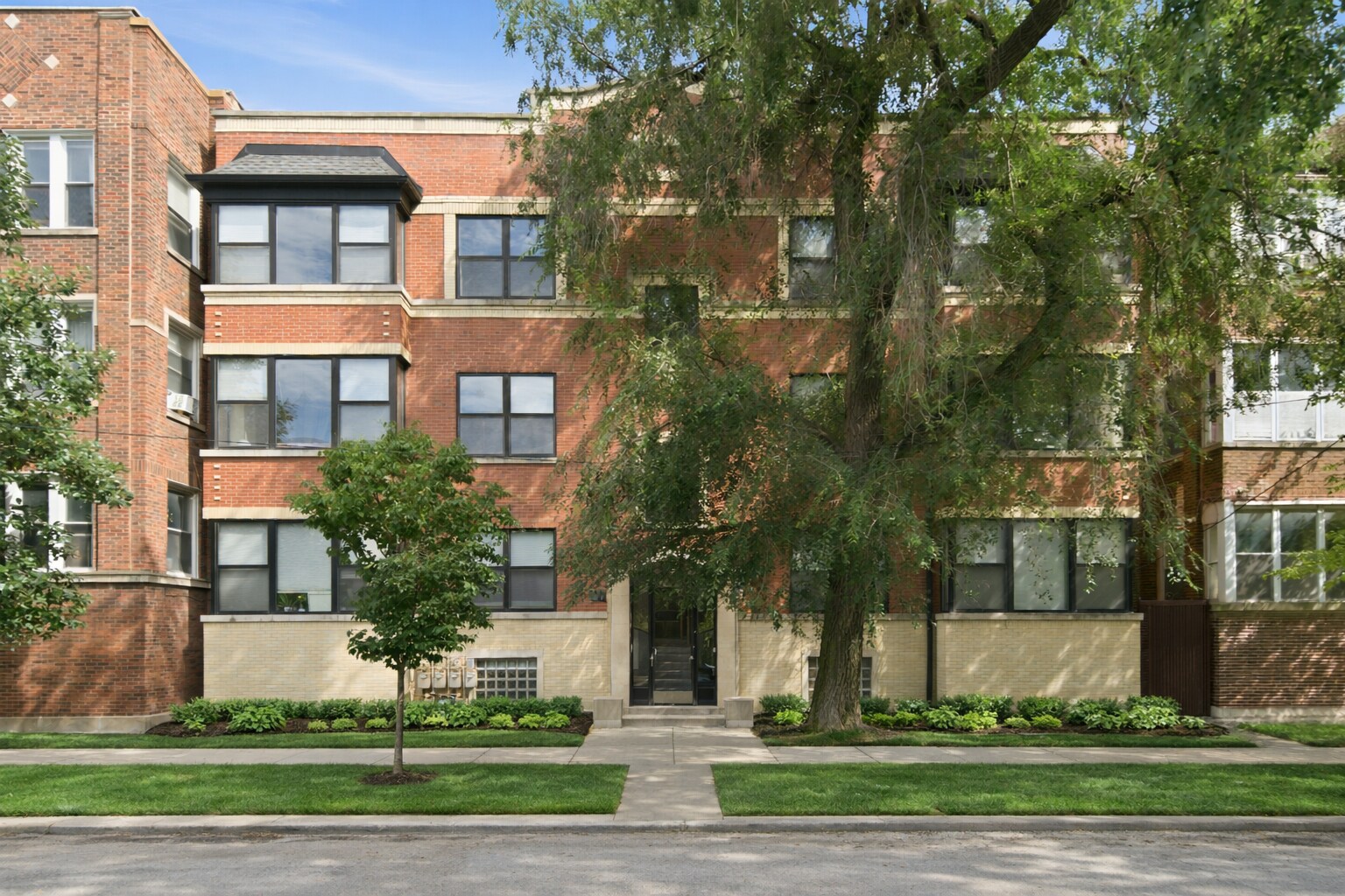 1640-1642 W Fargo Ave, Chicago, IL for Sale