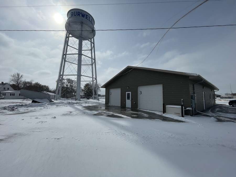 927 J St, Burwell, NE for Sale