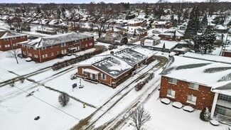 Eastpointe, MI Apartments - 23301 Kelly Rd