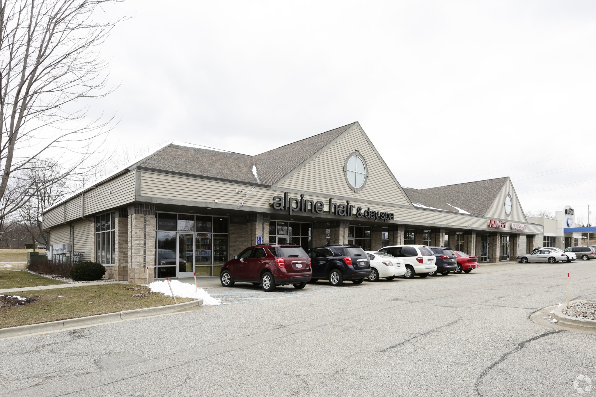 5351-5365 Alpine Ave NW, Comstock Park, MI for Rent