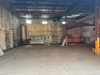 Richmond, IL Warehouse - 5700 Walnut St Richmond, IL Warehouse - 5700 Walnut St