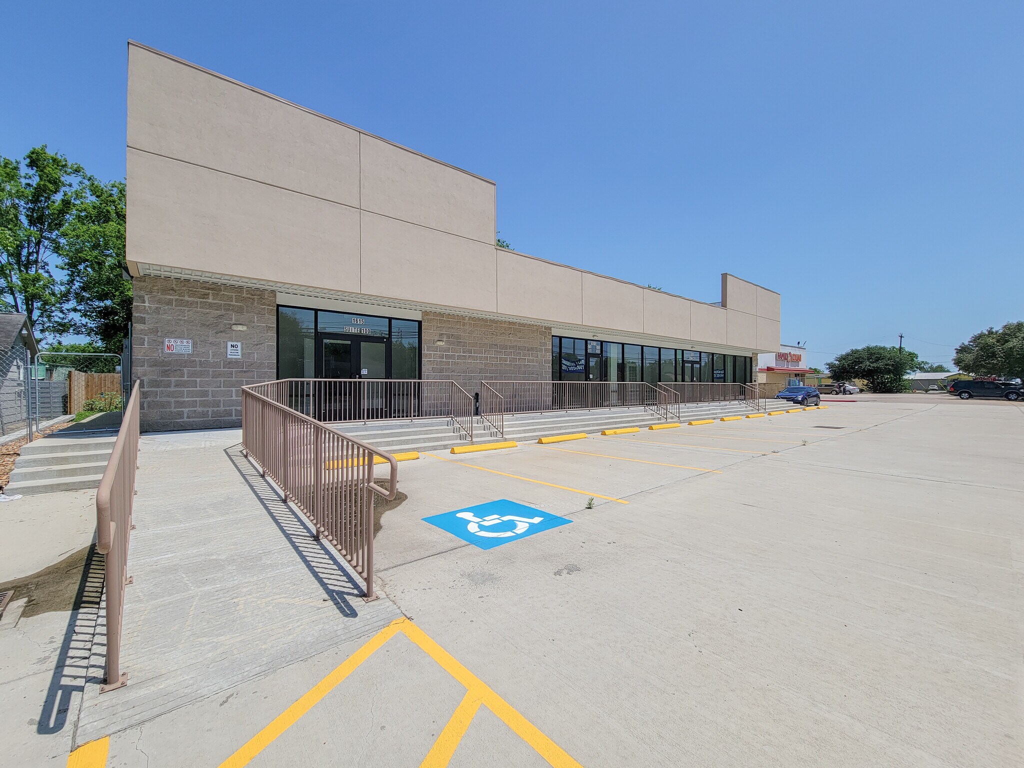 1615 1st st, Rosenberg, TX for Rent