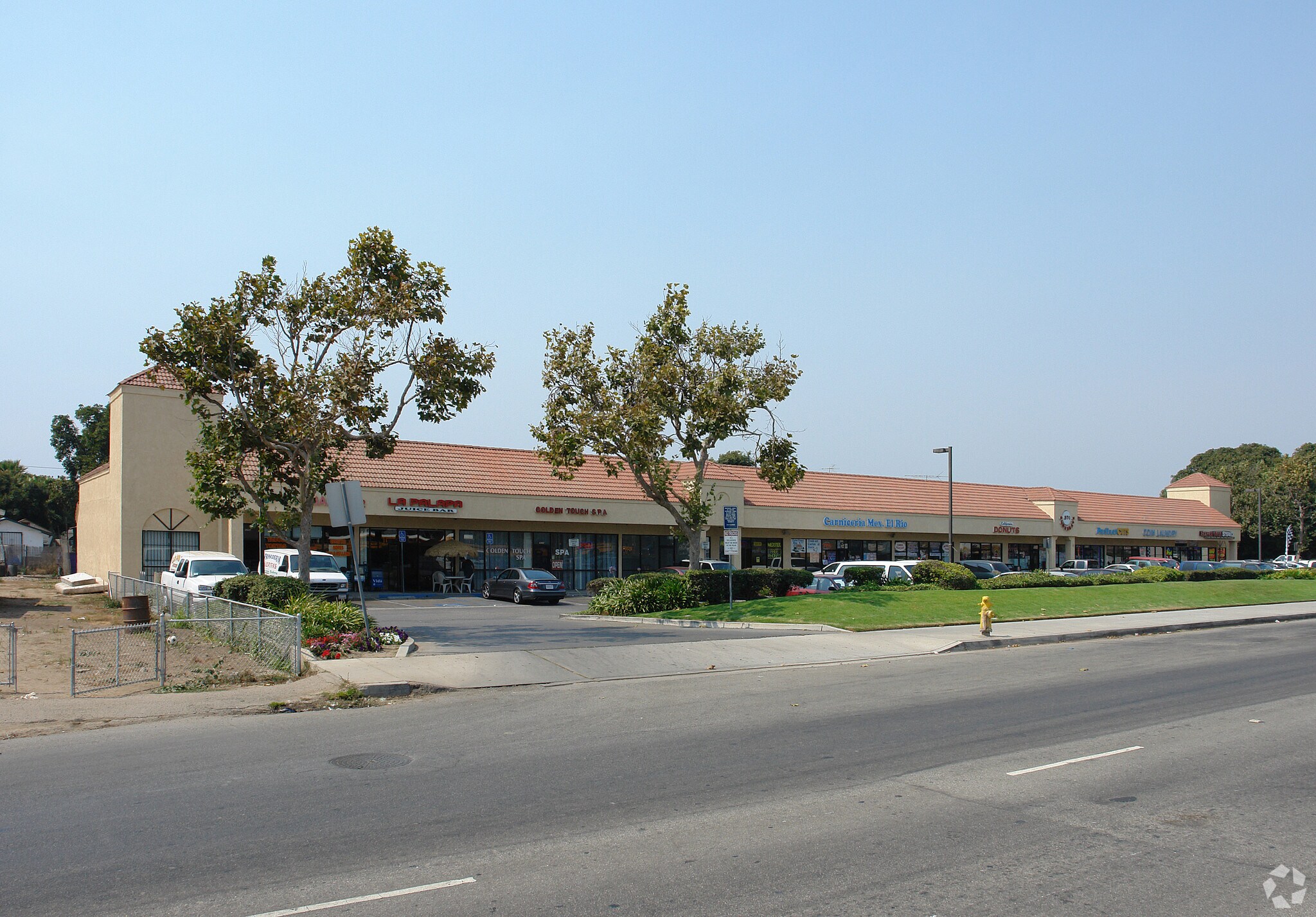 2631-2675 E Vineyard Ave, Oxnard, CA for Rent