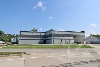Madison Heights, MI Warehouse - 1577 E Ten Mile Rd
