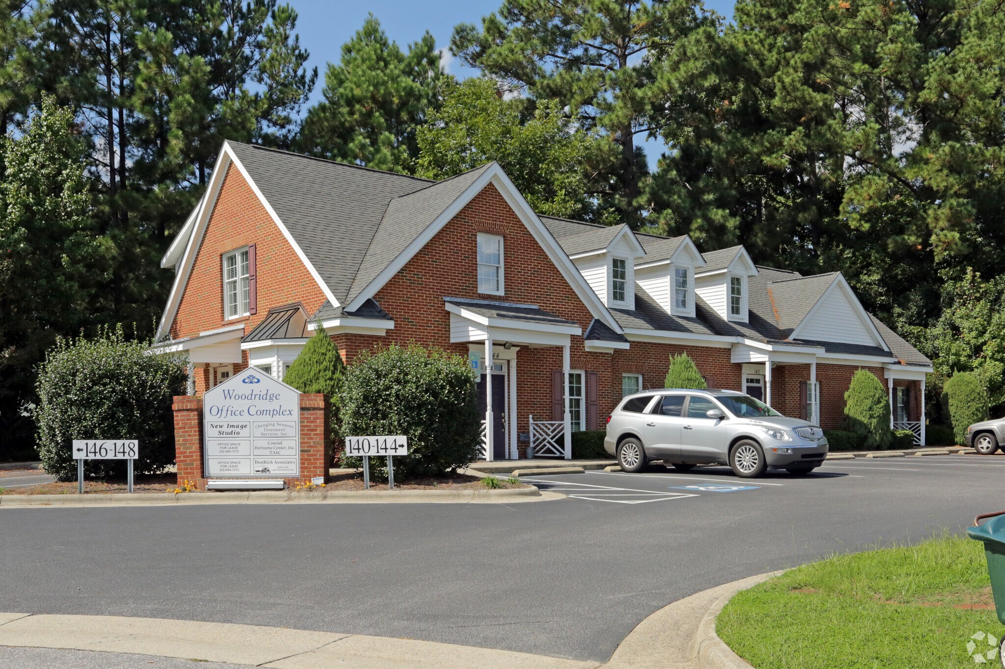140-148 Woodridge Ct, Rocky Mount, NC for Sale