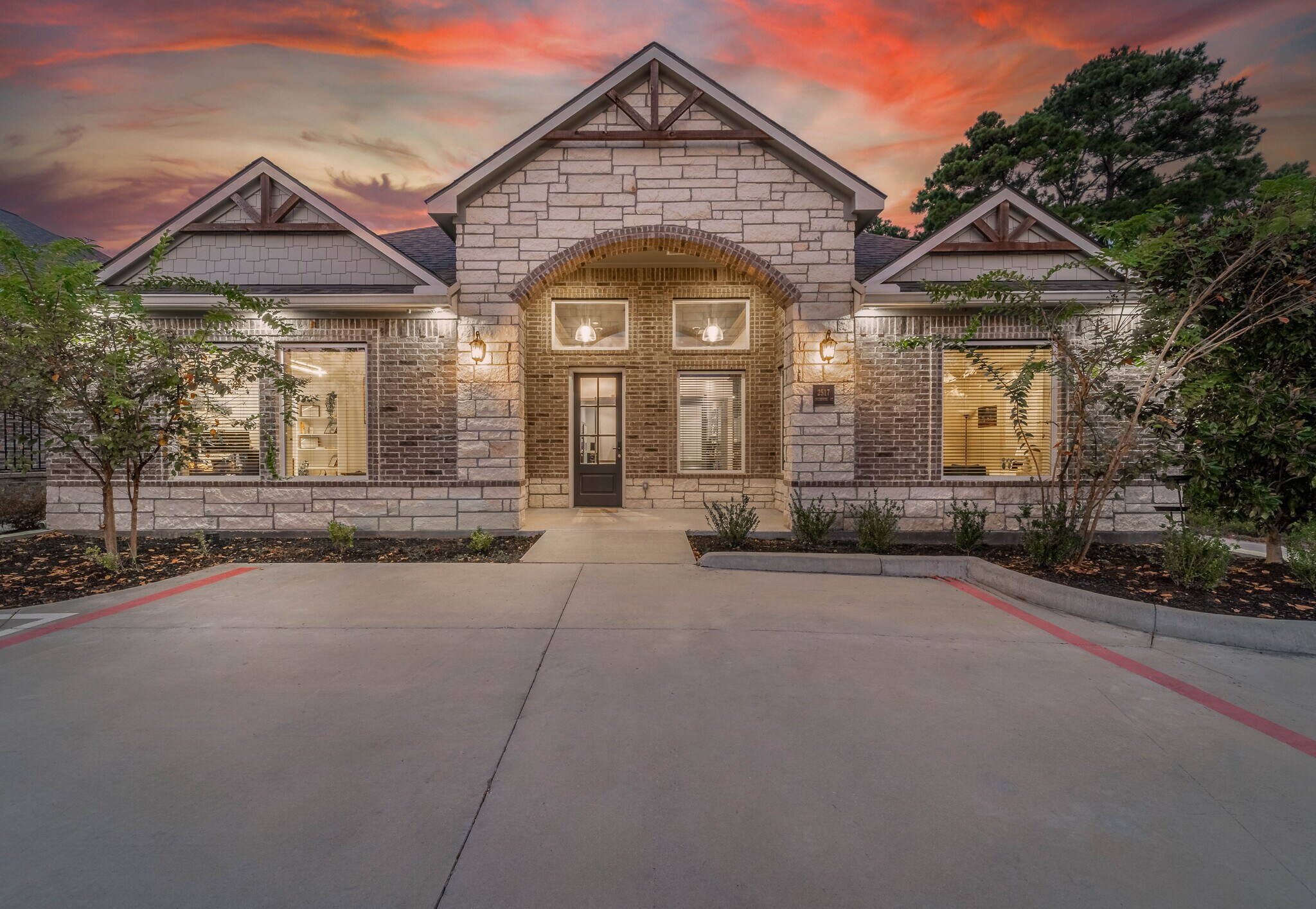 2517 Creekmire -1, Conroe, TX for Sale