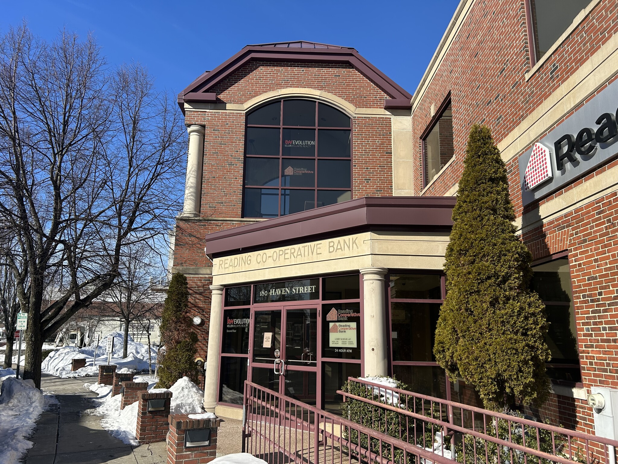 180 Haven St, Reading, MA for Rent