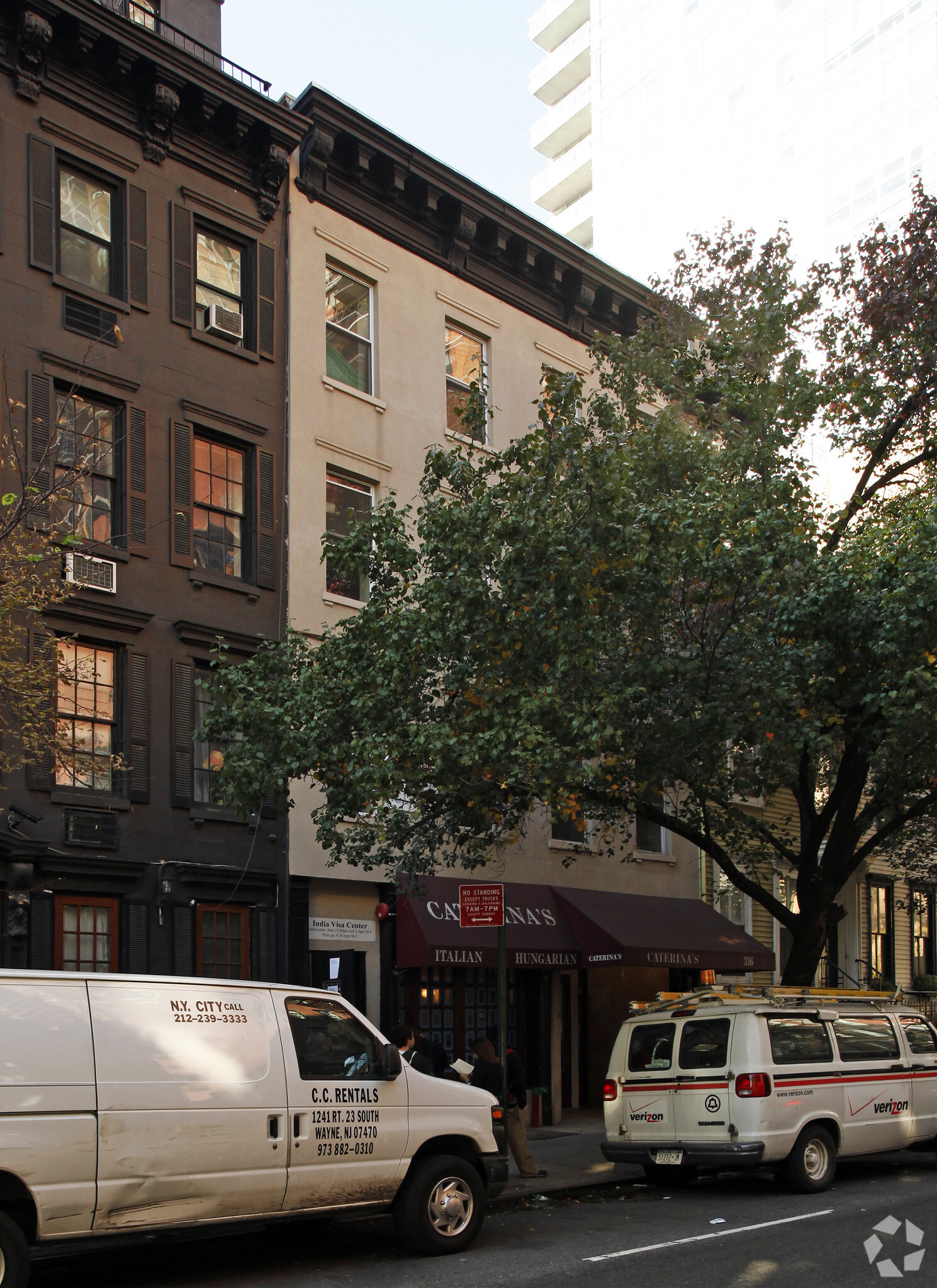 316 E 53rd St, New York, NY for Rent