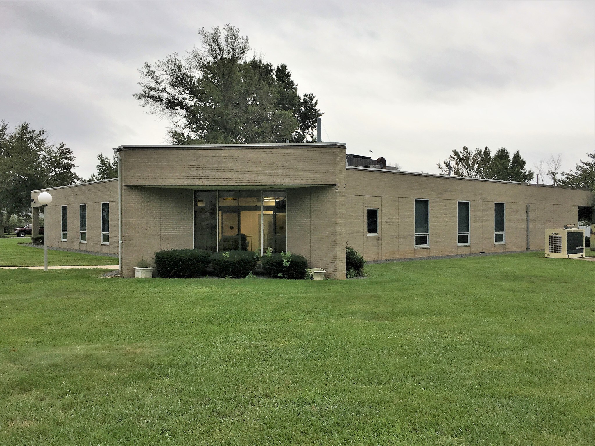 50 Lake Dr, East Windsor, NJ for Rent