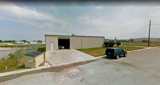 New Braunfels, TX Industrial - 236 Lucinda Dr