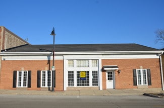 Clarendon Hills, IL Office - 136 Burlington Ave