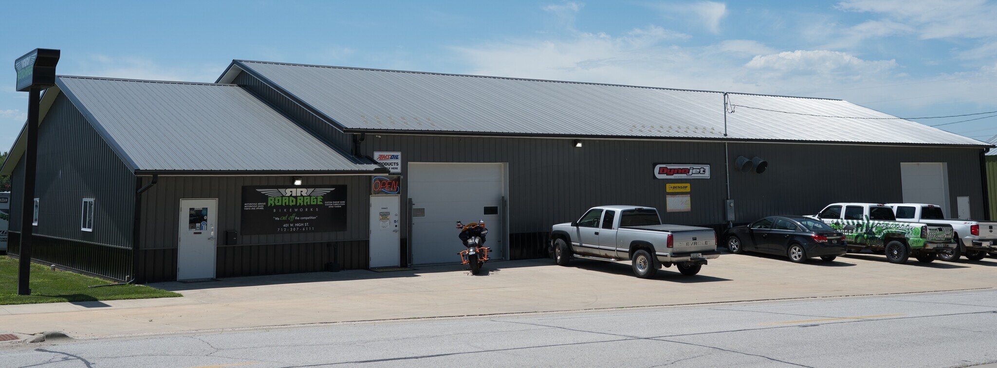 401 W High St, Avoca, IA for Sale