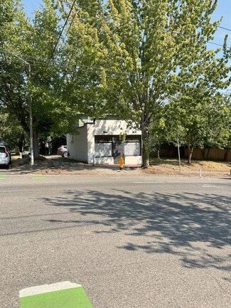 Seattle, WA Restaurant - 2600 E Union St