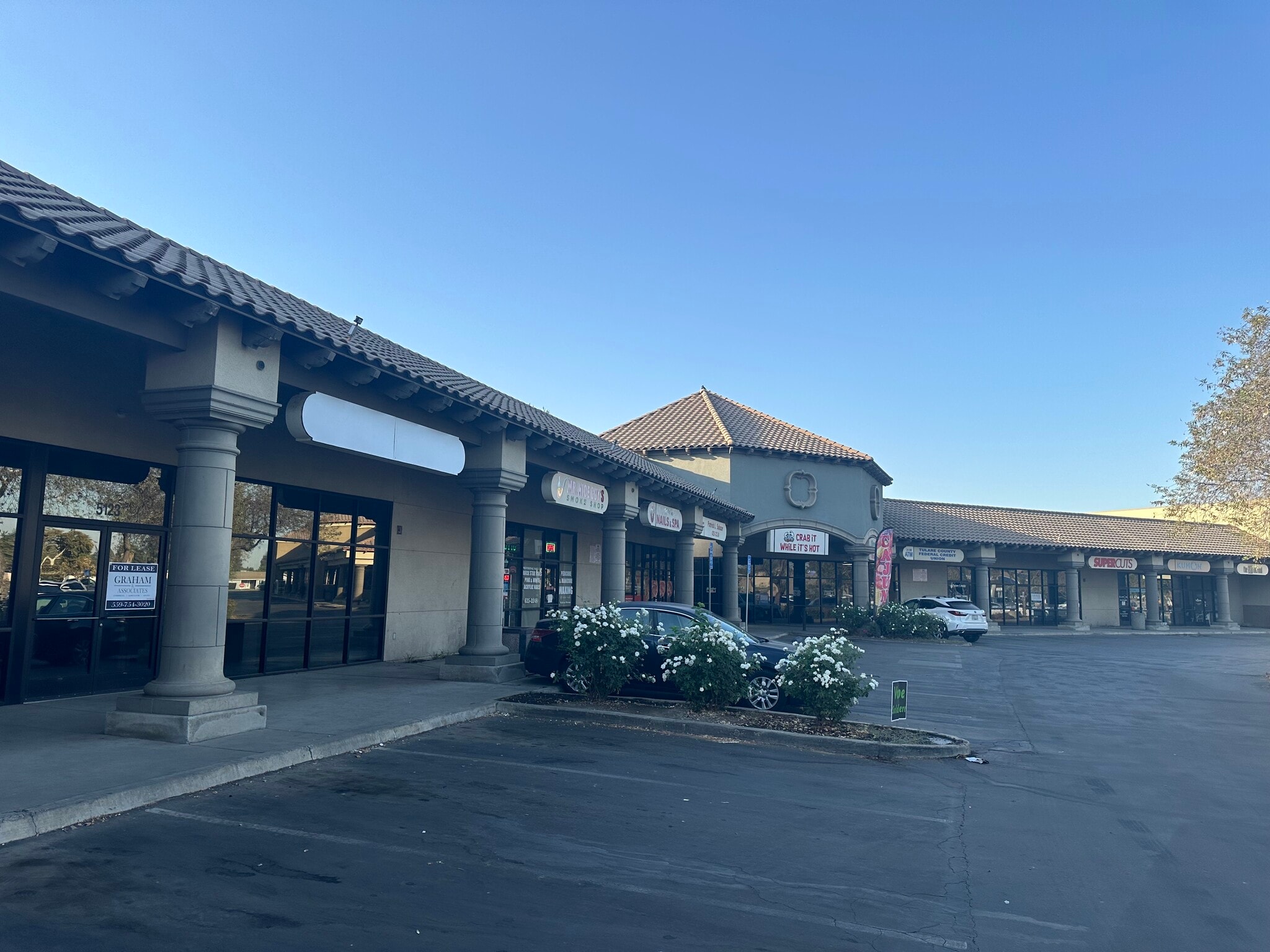 5203 W Walnut Ave, Visalia, CA for Rent