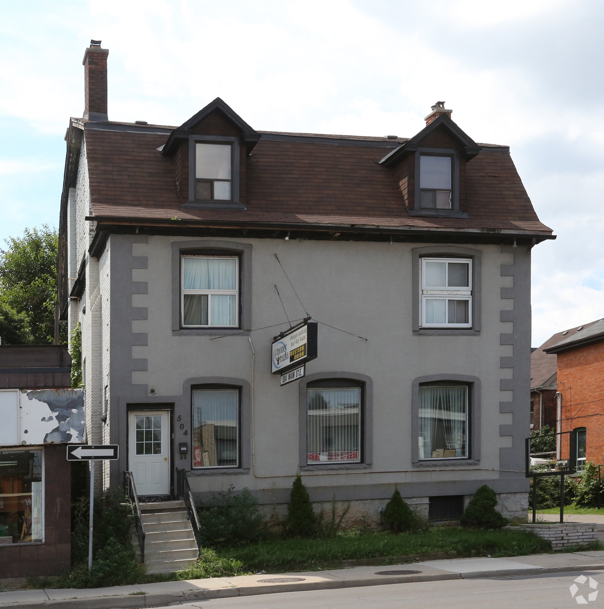 504 Main St E, Hamilton, ON for Rent