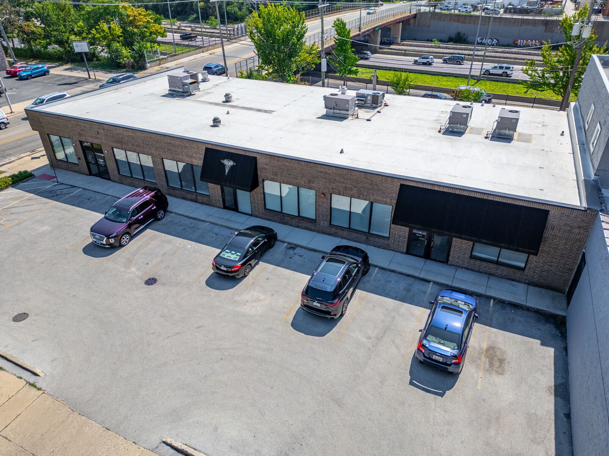 401 Harrison St, Oak Park, IL for Sale
