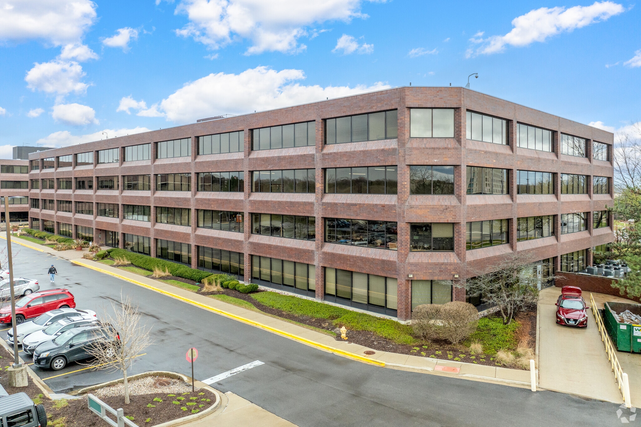 700 E Butterfield Rd, Lombard, IL for Rent