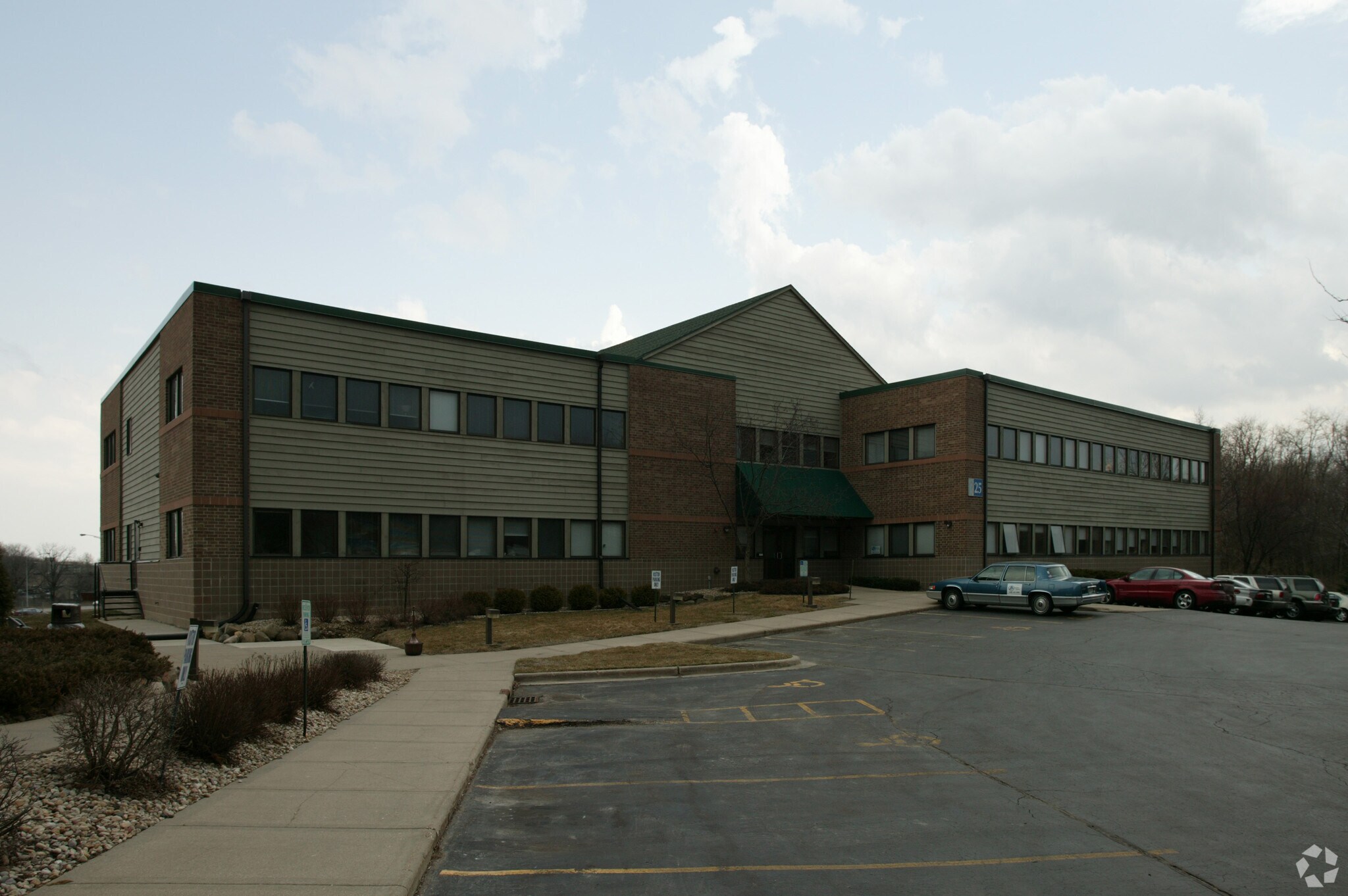25 Kessel Ct, Madison, WI for Rent