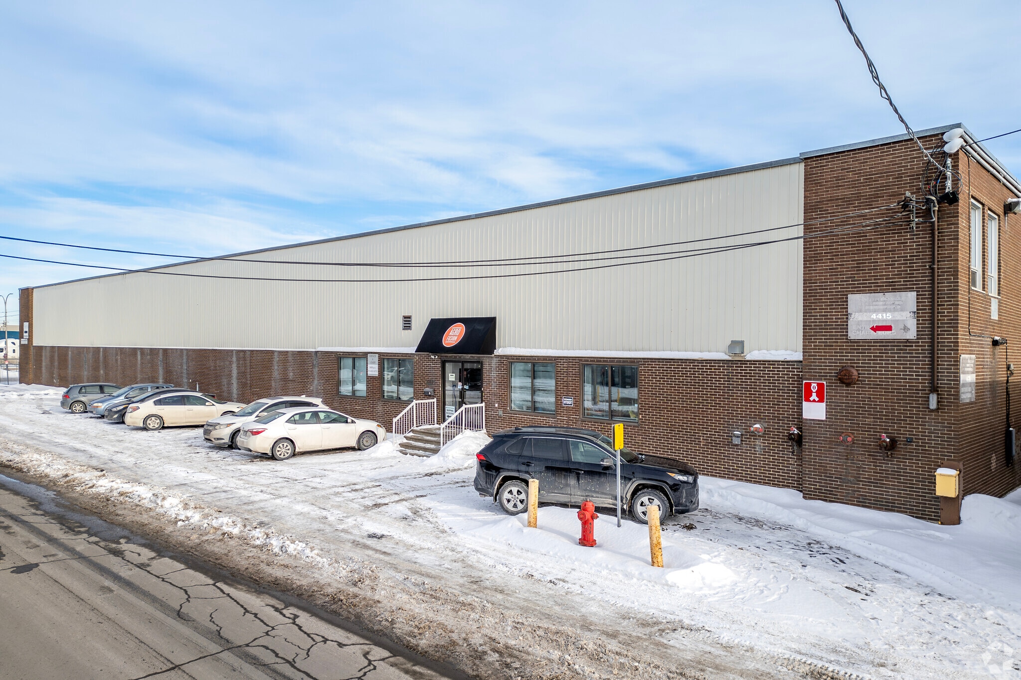 4415-4455 Rue Joseph-Dubreuil, Montréal, QC for Rent