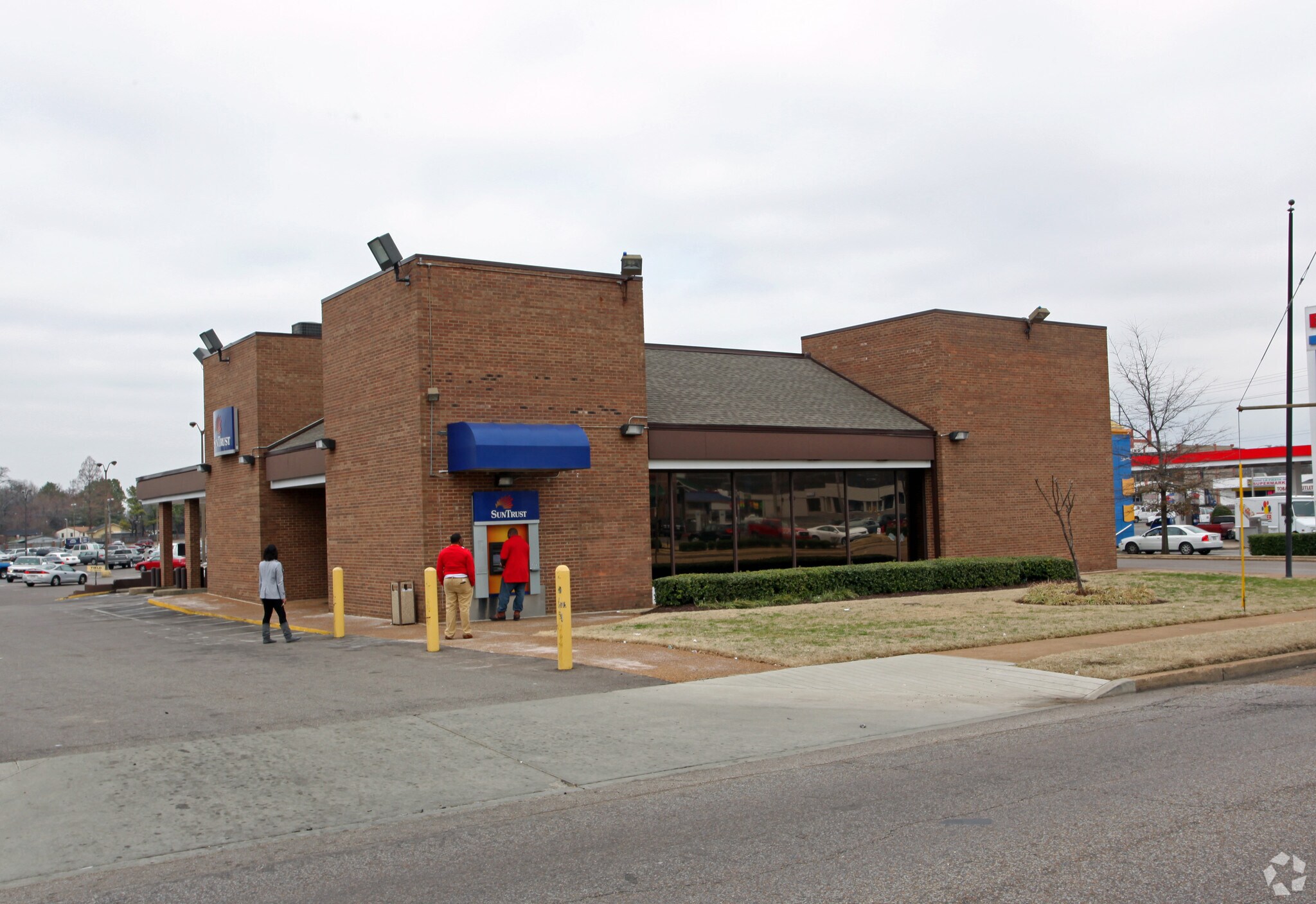 4700 Knight Arnold Rd, Memphis, TN for Rent