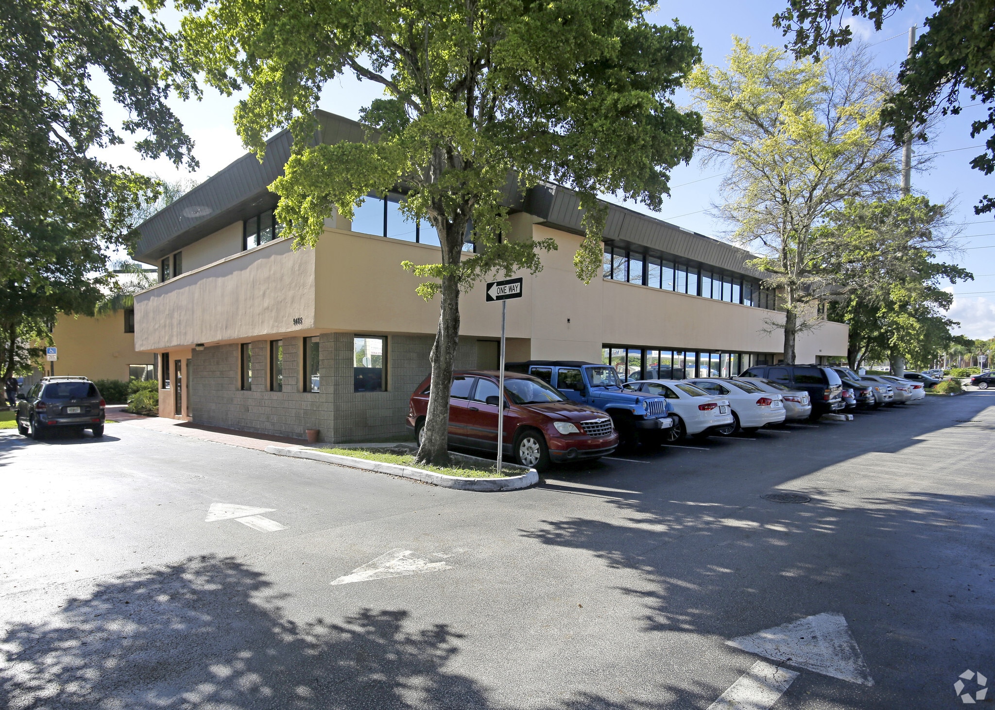 9485 Sunset Dr, Miami, FL for Rent