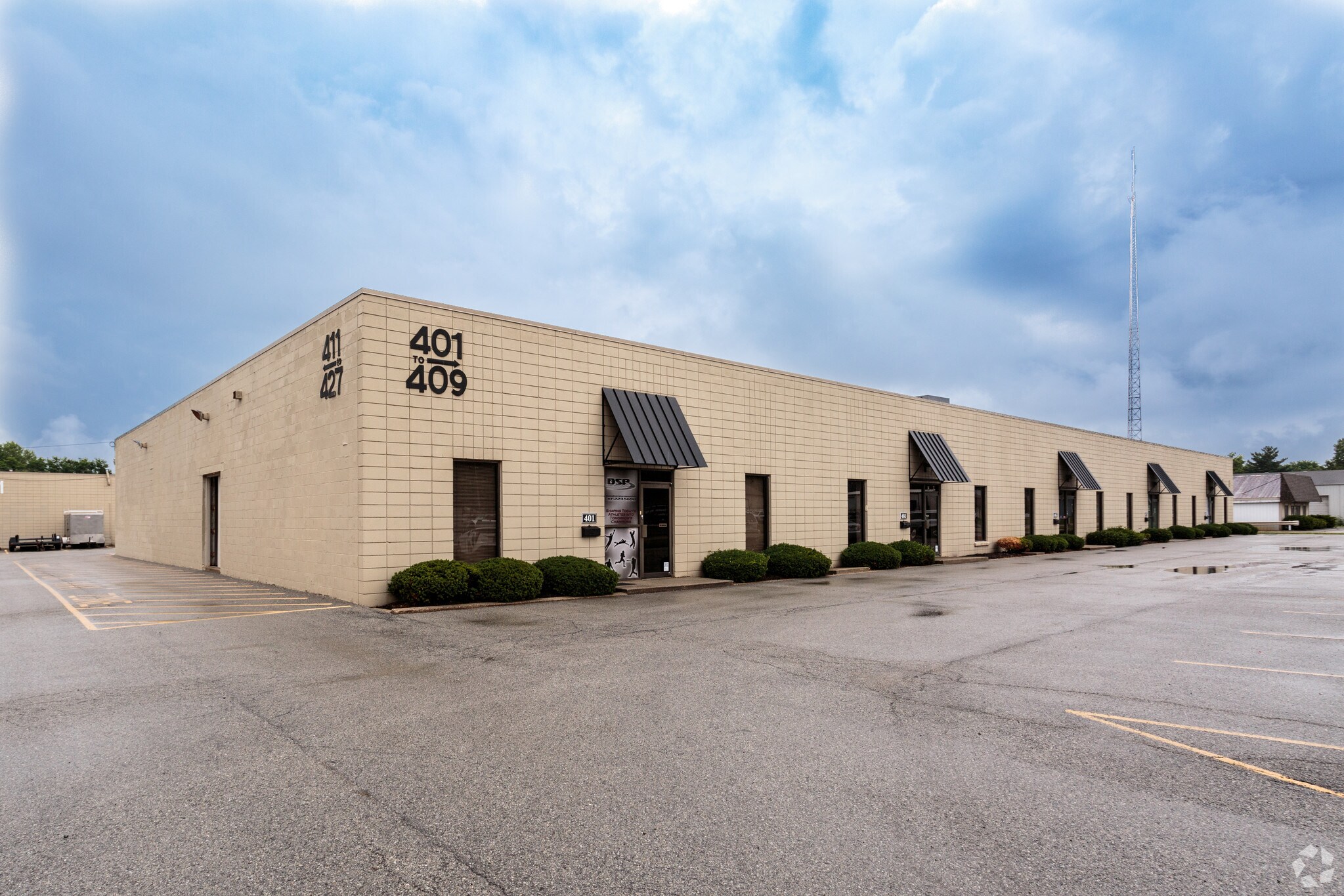 401-409 Industrial Dr, Carmel, IN for Rent