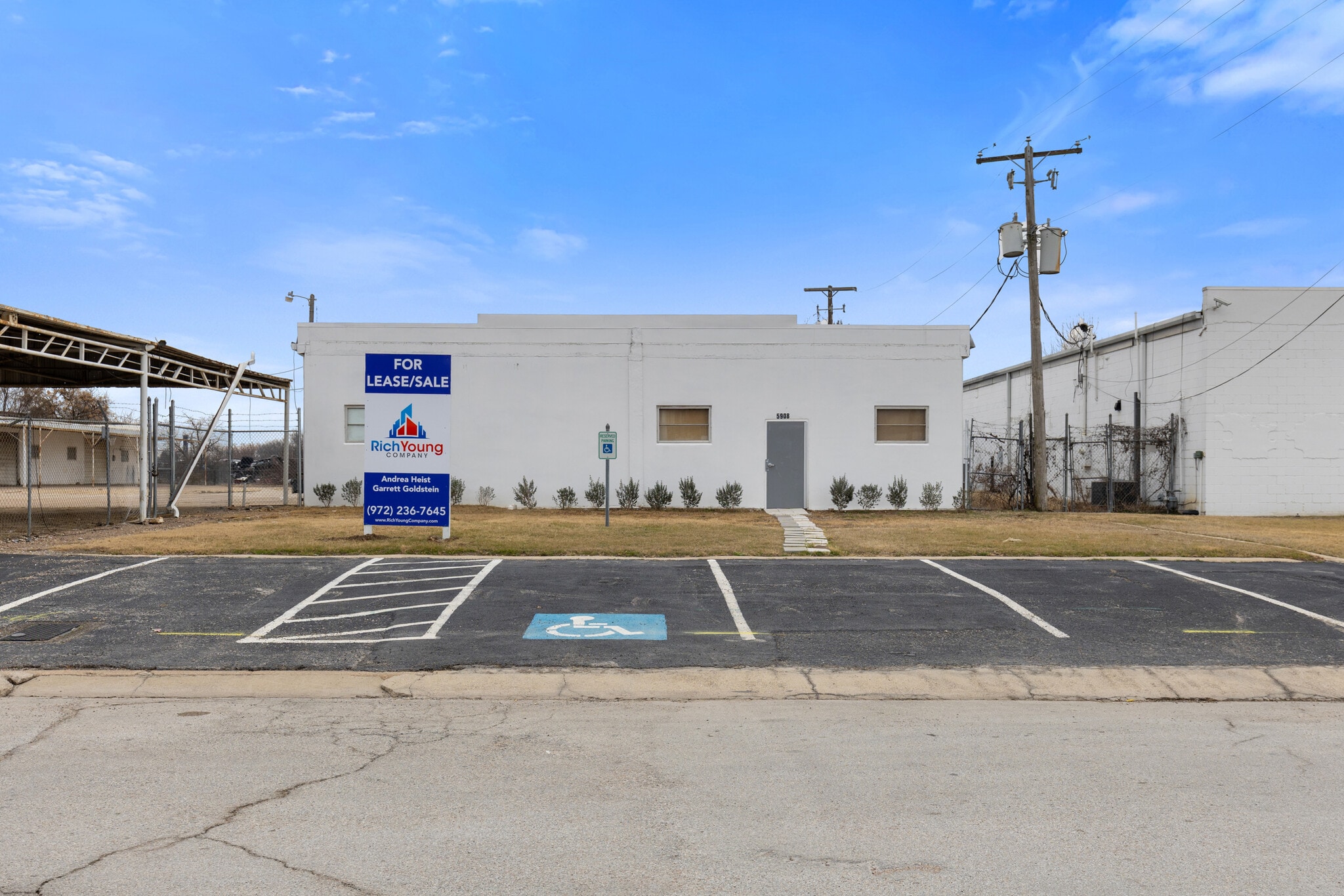 5908-5912 Eden Dr, Fort Worth, TX for Sale