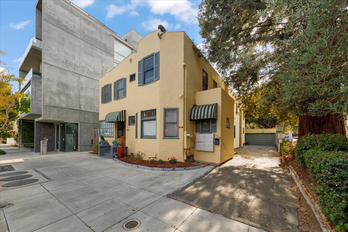 628 Waverley St, Palo Alto, CA for Sale