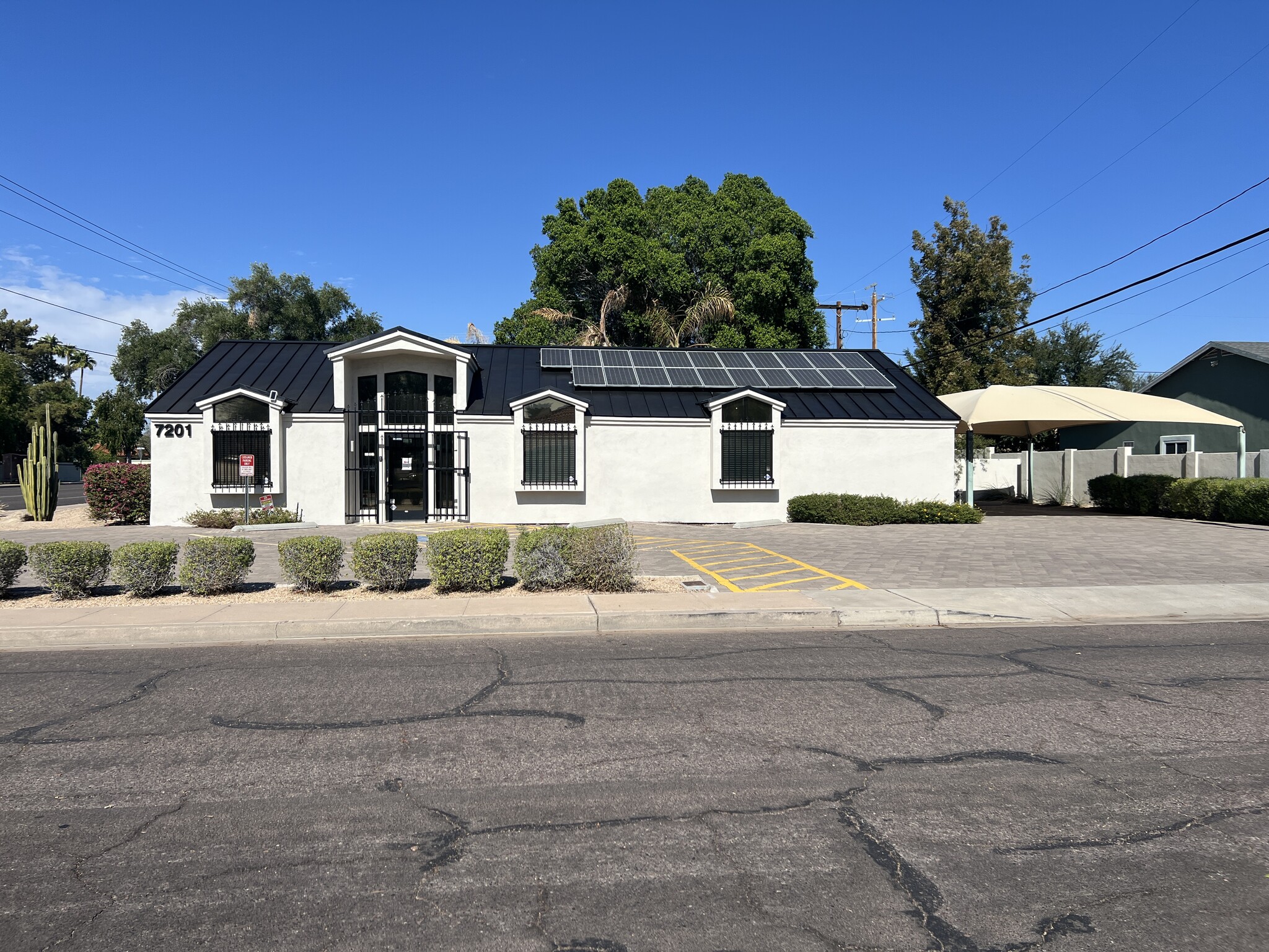 7201 N 7th St, Phoenix, AZ for Sale