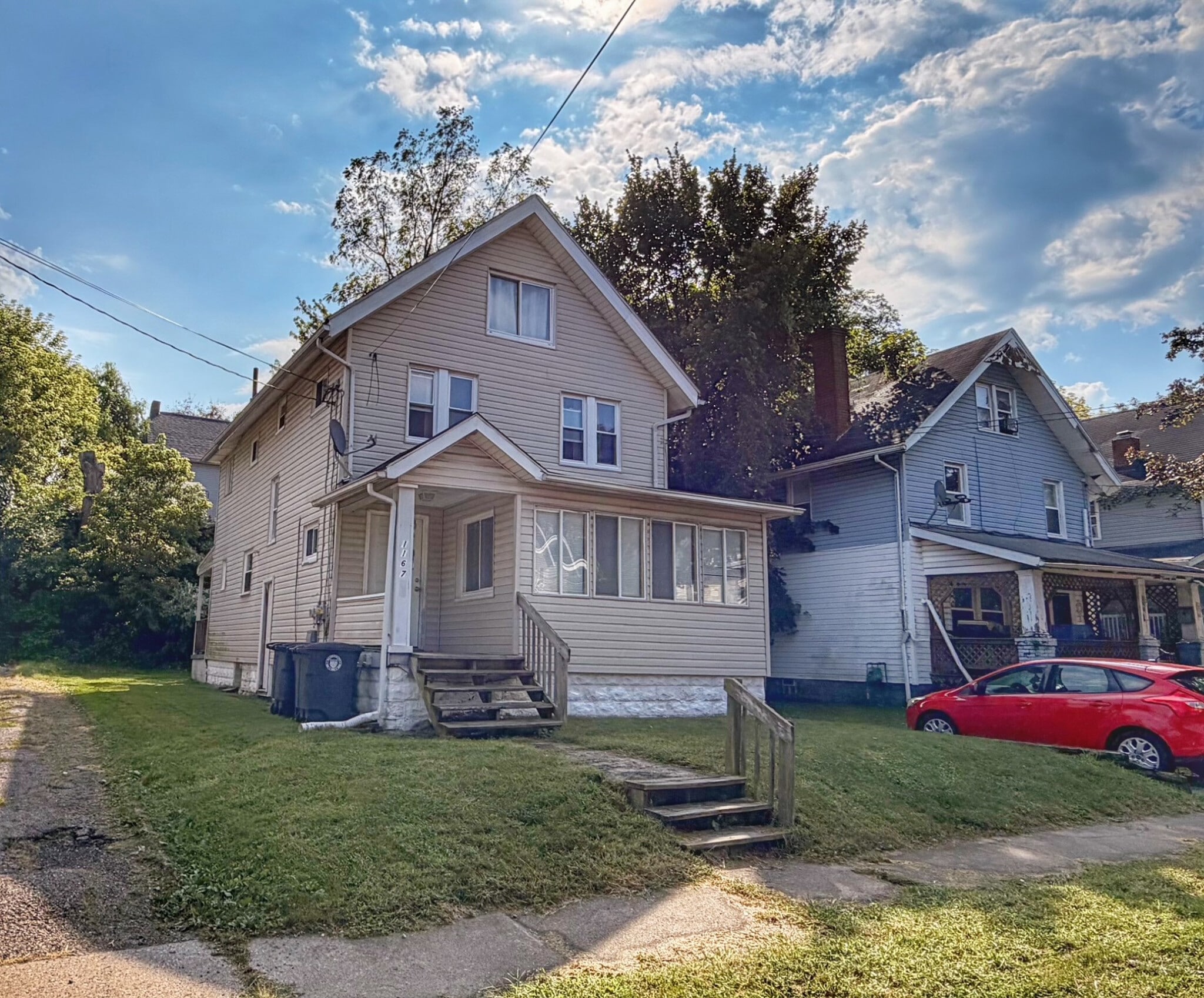 1167 Pondview Ave, Akron, OH for Sale