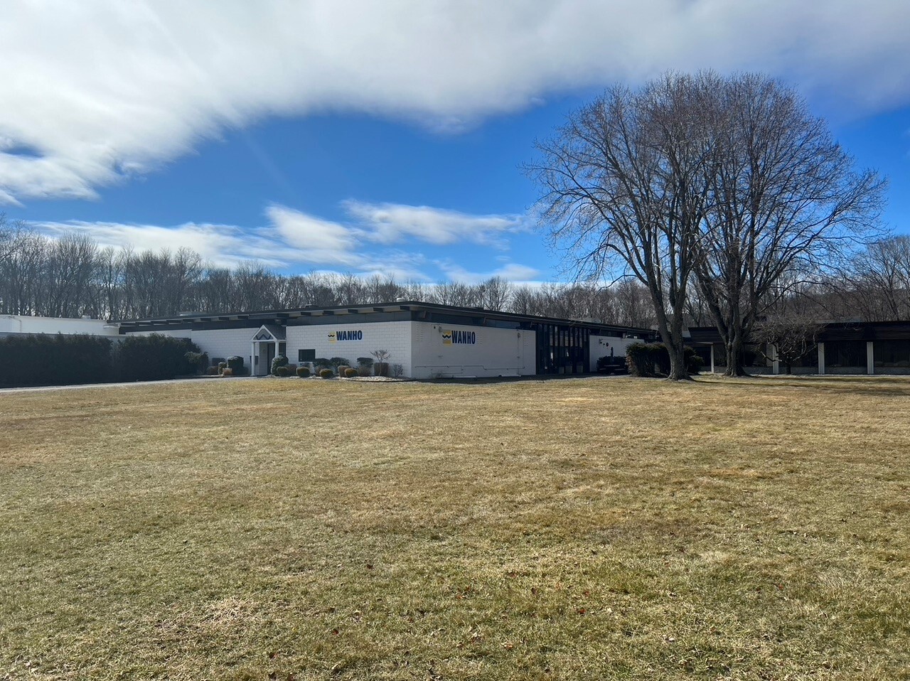 150 Knotter Dr, Cheshire, CT for Rent