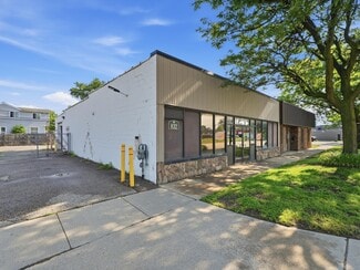 Madison Heights, MI Warehouse - 832 W 11 Mile Rd