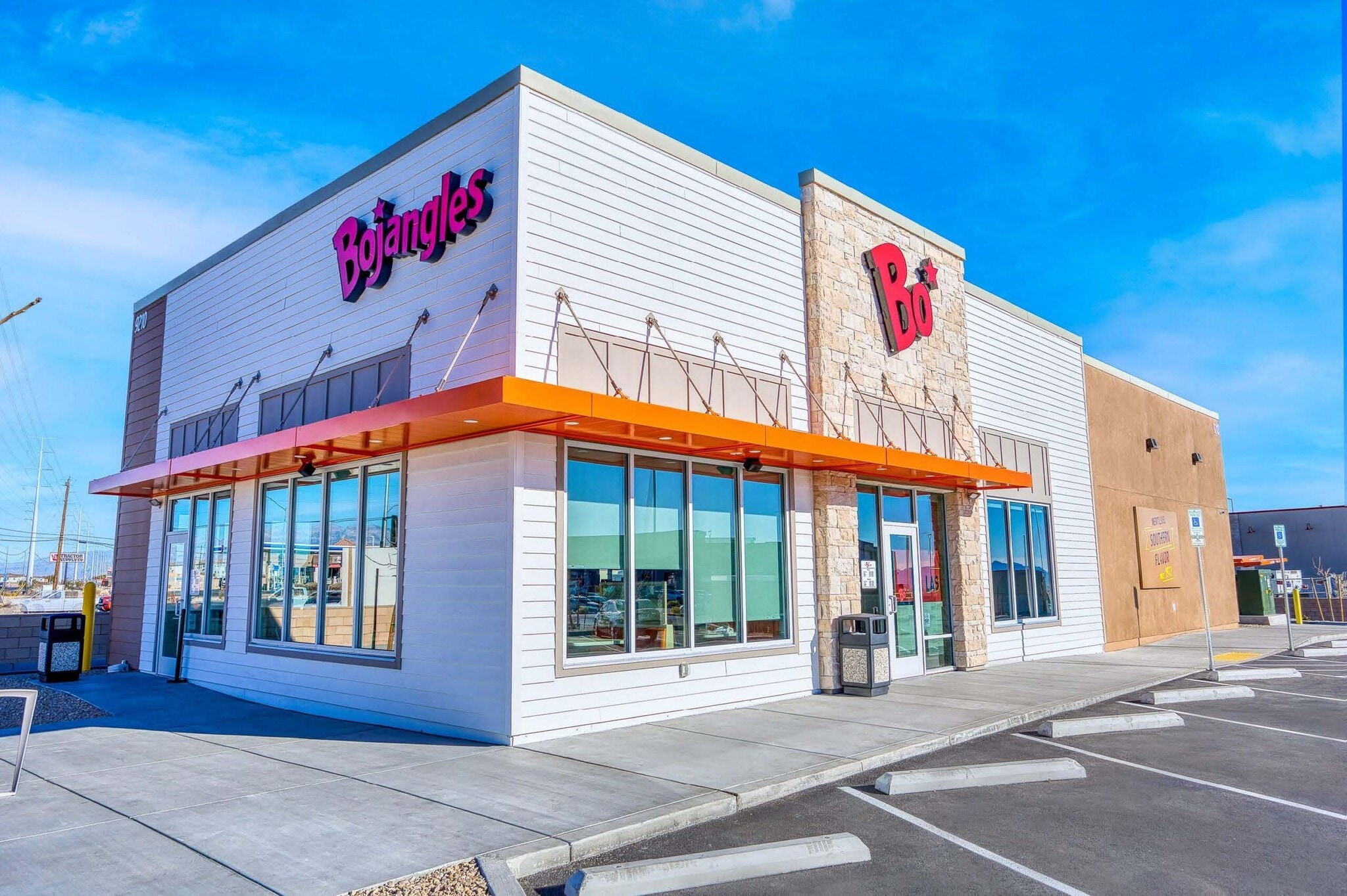 1730 28th St SW, Wyoming, MI for Sale