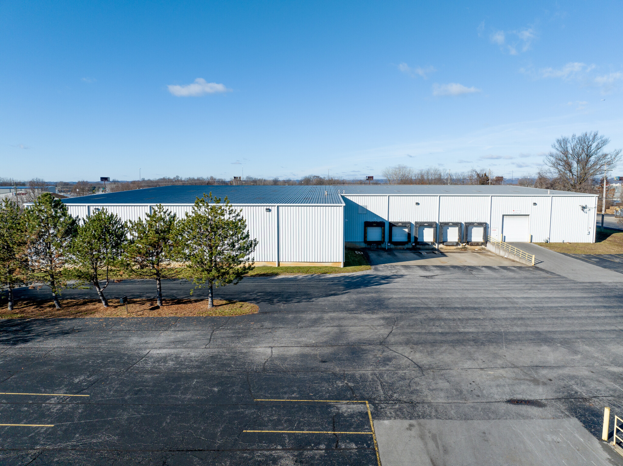 3001 Hamburg Pike, Jeffersonville, IN for Rent