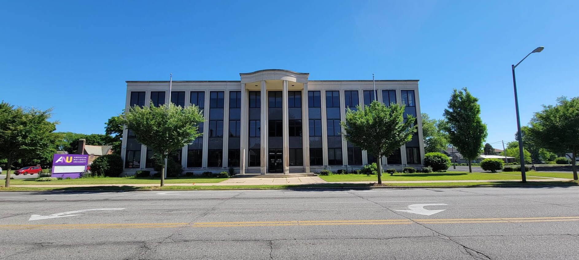 1030 E Jefferson Blvd, South Bend, IN for Sale