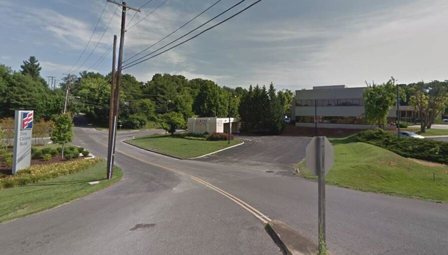 5301 Bernard Dr, Roanoke, VA for Rent
