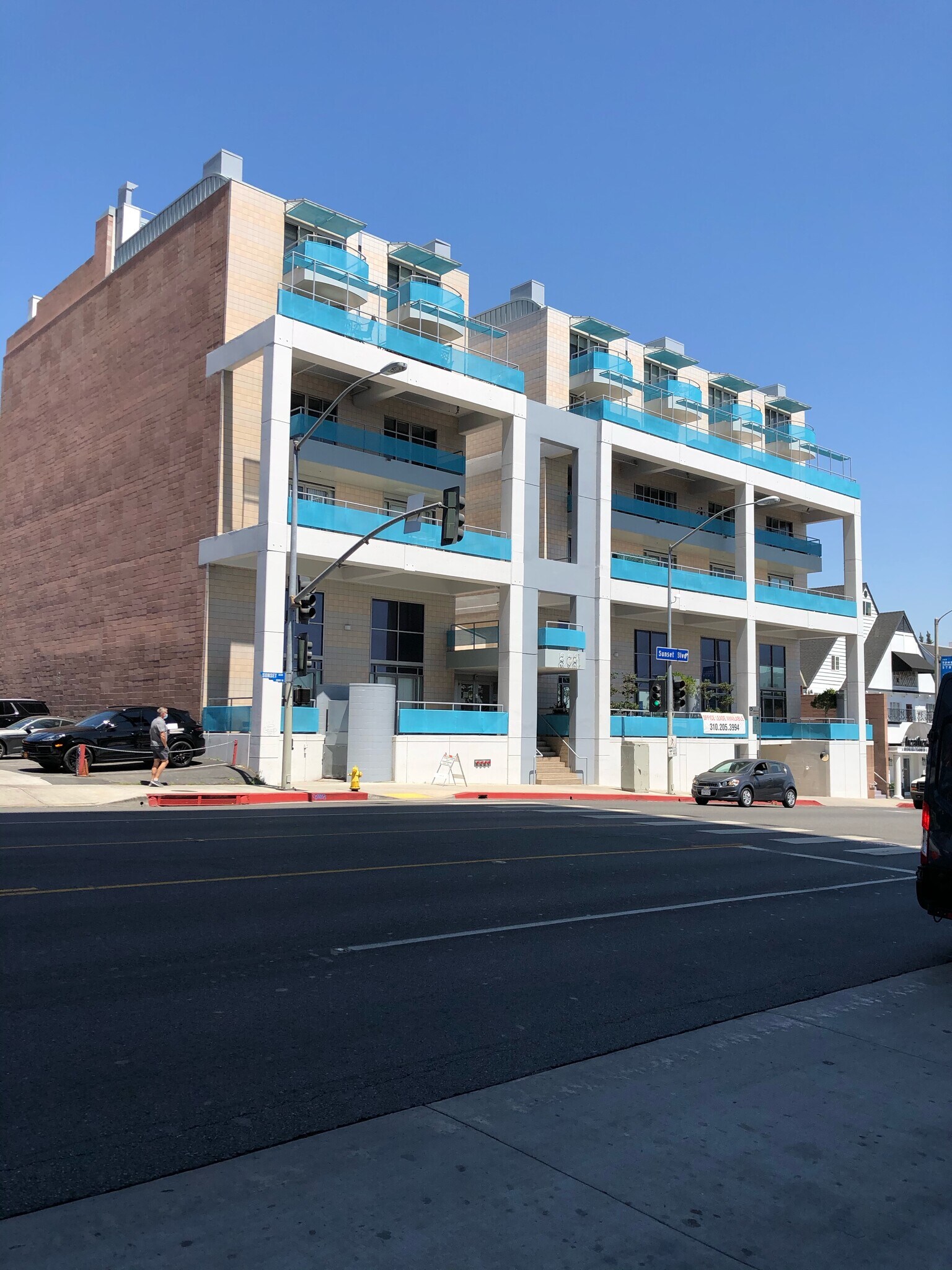 8981 W Sunset Blvd, West Hollywood, CA for Rent